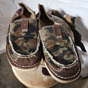 Ariat Camo Cruisers